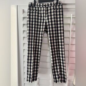 Ann Taylor Black and White Check flood cropped pants